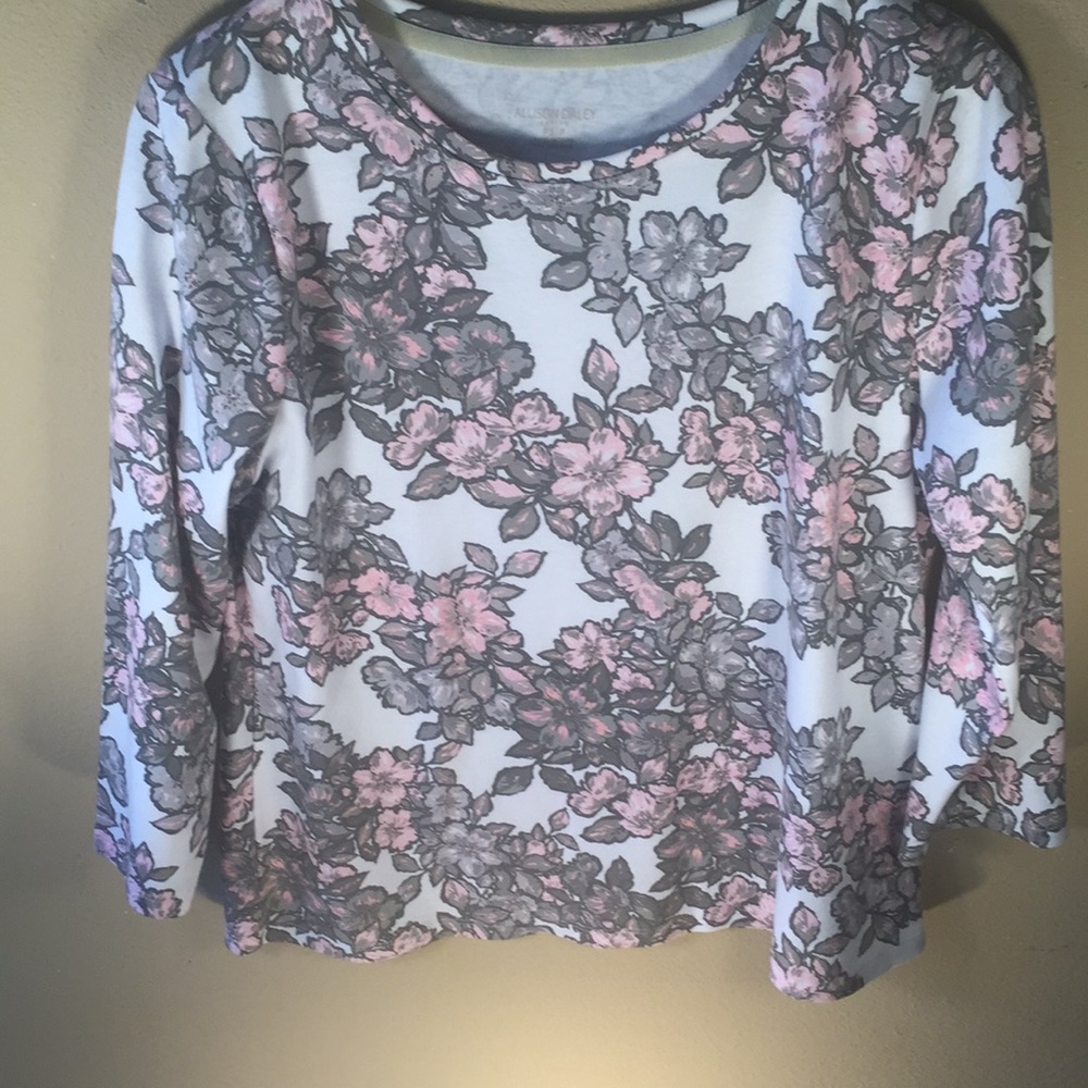 Allison Daley Top Size PS NWOT